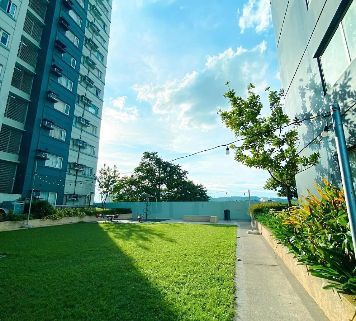 1Br Condo With Wifi Netflix And Pool Access Davao City 0*,  Philippines
